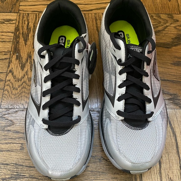 skechers go run 3 silver